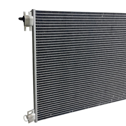 Pièce d'origine Condenseur de climatisation pour Renault 921004063R