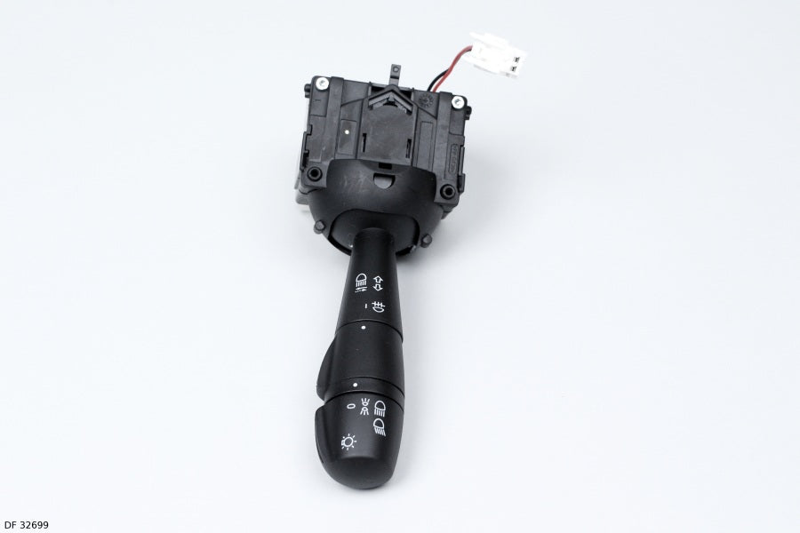 Commodo d’éclairage pour Renault Clio à partir de 2012 et Trafic à partir de 2014, sans commande d’antibrouillards avant — DF 32699 — vue 2