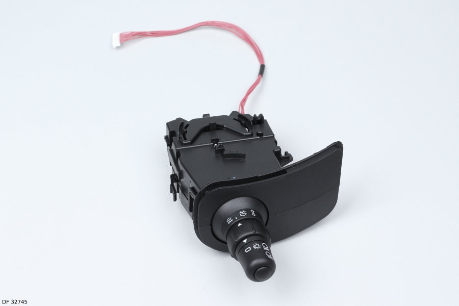 Commodo d’éclairage pour Renault Clio à partir de 2005, avec commande d’antibrouillards avant, sans allumage automatique — DF 32745 — vue 2