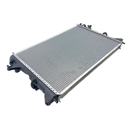 Pièce d'origine Radiateur de refroidissement pour Renault Espace IV Vel Satis 8200033729