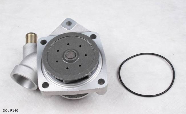 Pompe à eau — Renault Safrane 2.5 TD — DOL R140 — vue 1