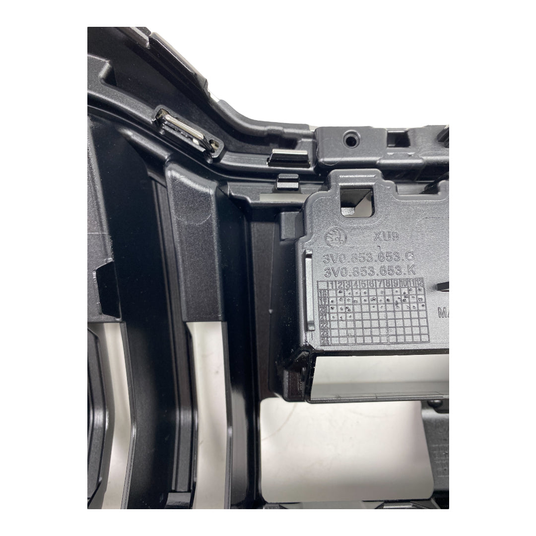 Pièce d'origine Calandre pour Skoda Superb III phase 2 3V0853653G