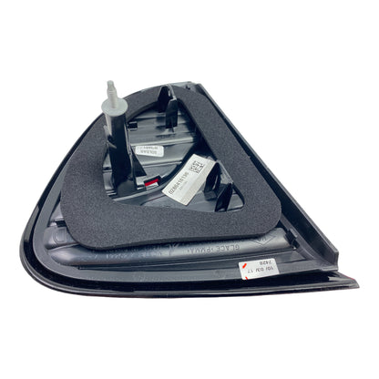 Pièce d'origine Feu arrière de hayon droit pour Renault Captur I 265501712R
