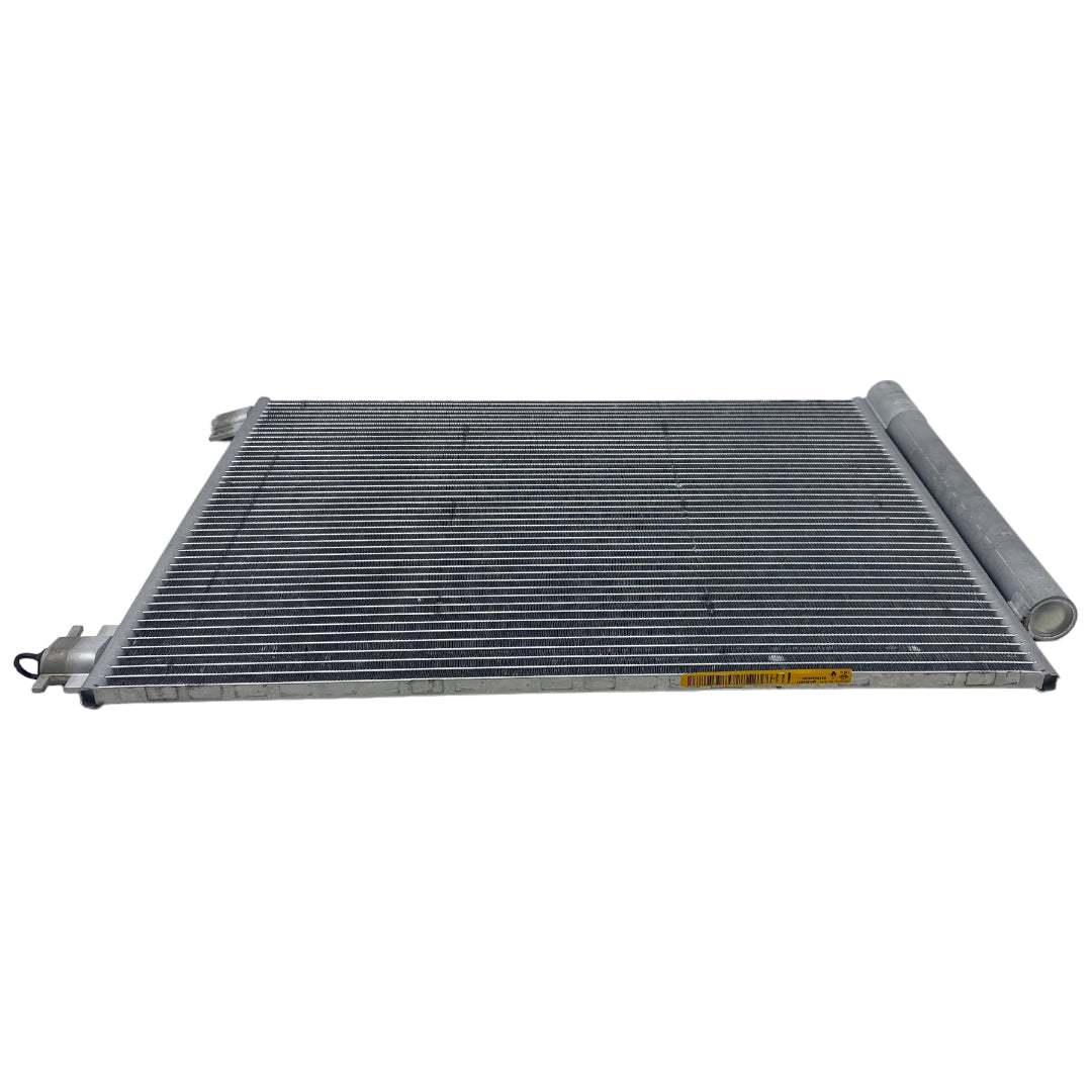 Pièce d'origine Condenseur de climatisation pour Renault 921004063R