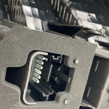 Pièce d'origine Feu arrière gauche pour Renault Scenic II 8200493374