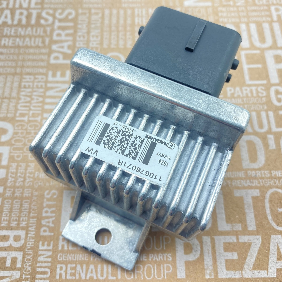 Relais bougies de préchauffage neuf d'origine Renault Dacia 110678071R