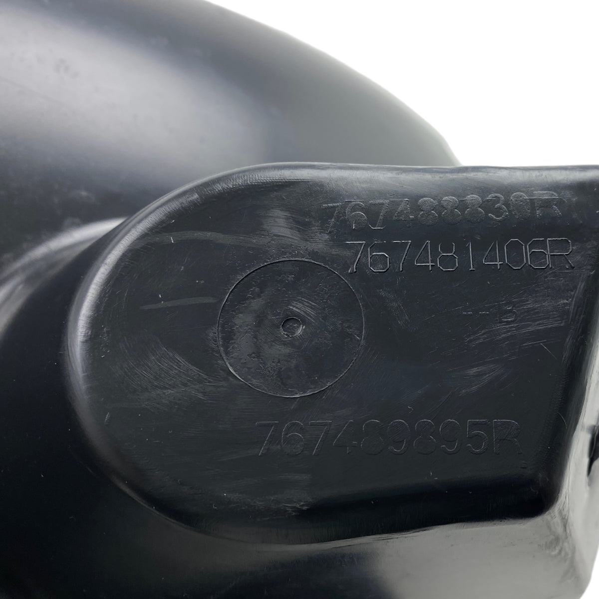 Pièce d'origine Passage de roue arrière droit pour Renault Twingo III 767481406R