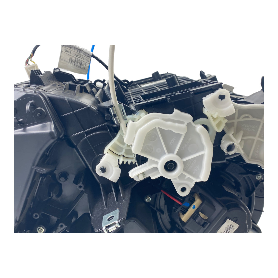 Pièce d'origine Boîtier de chauffage complet pour Renault Clio IV 272705924R