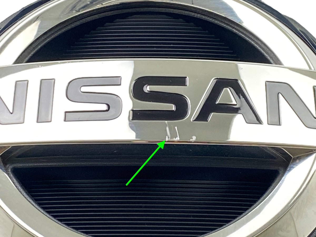Pièce d'origine Calandre pour Nissan NV300 623102355R