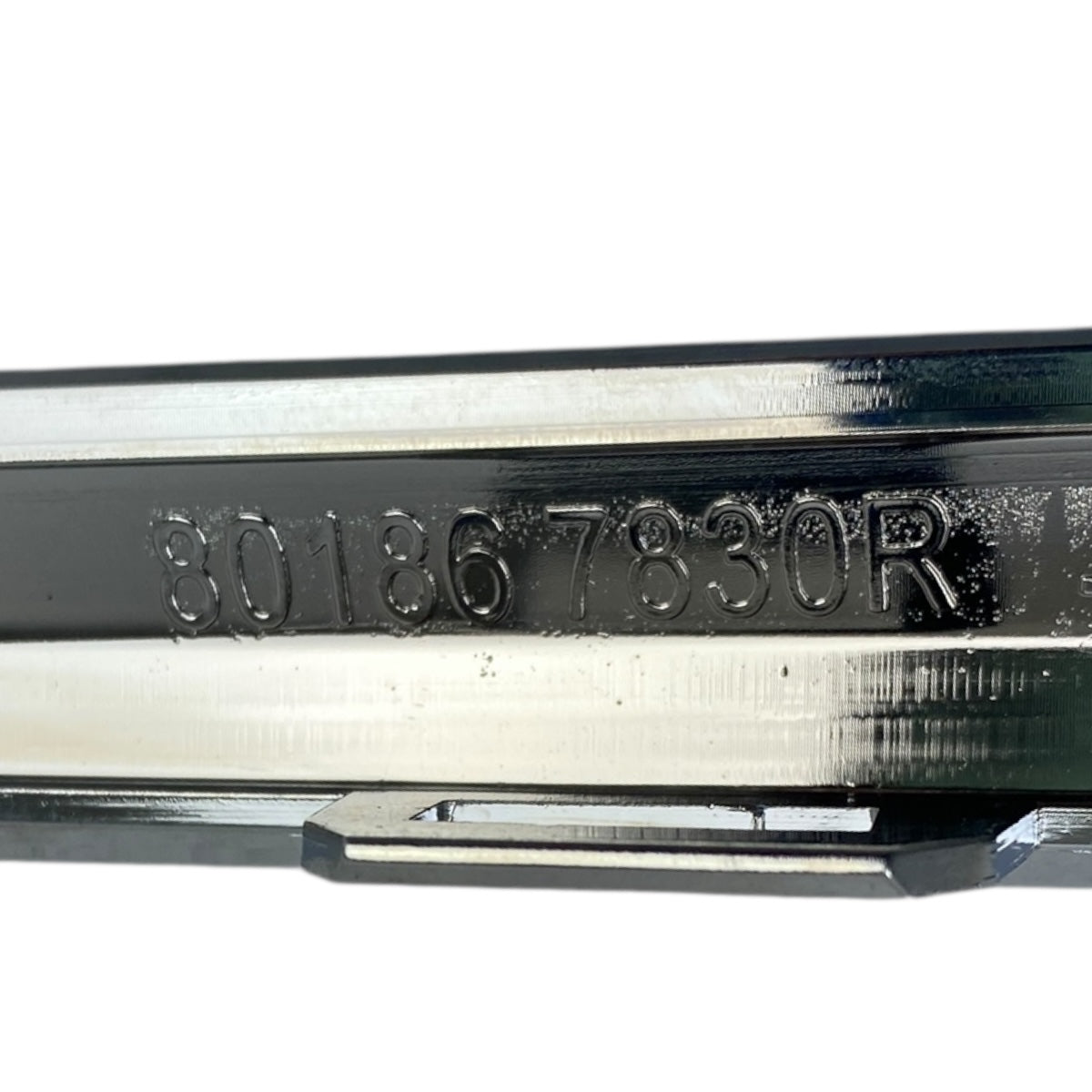 Pièce d'origine baguette chromée de porte avant droite pour Renault Captur I 801867830R.