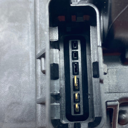 Pièce d'origine Serrure de porte arrière droite pour Renault Koleos I 825029829R