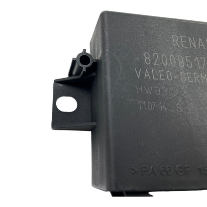 Pièce d'origine Calculateur PDC pour Renault Trafic II Opel Vivaro A Nissan Primastar 8200951735