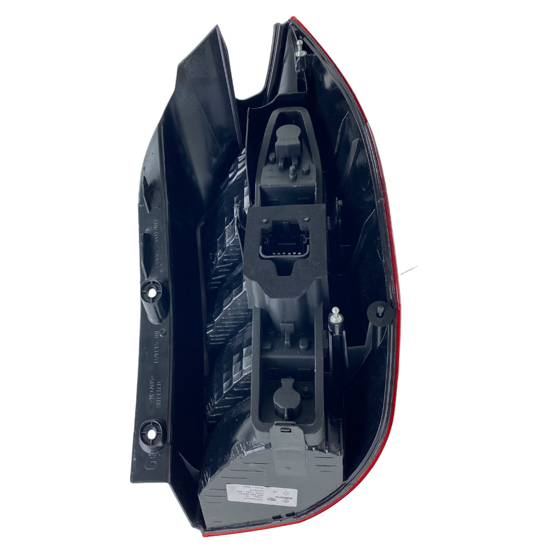 Pièce d'origine Feu arrière gauche pour Renault Scenic II 8200493374