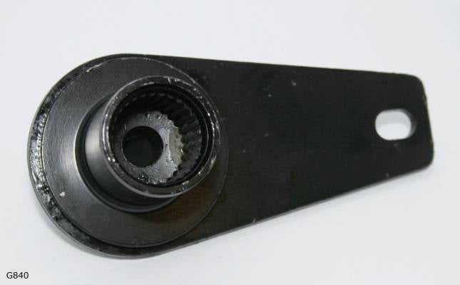 Levier de barre stabilisatrice — Citroën AX, Saxo et Peugeot 106, 206, arrière gauche, 30 cannelures — G840 — vue 2