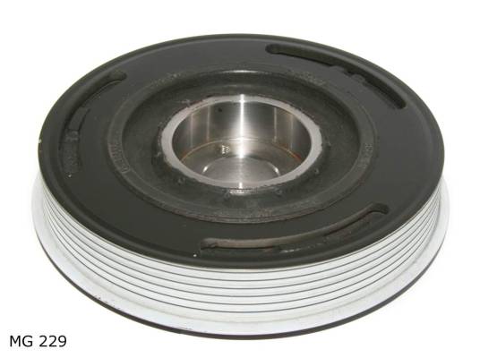Poulie de vilebrequin — Citroën et Peugeot 2.0 HDi 8V — MG 229 — vue 1