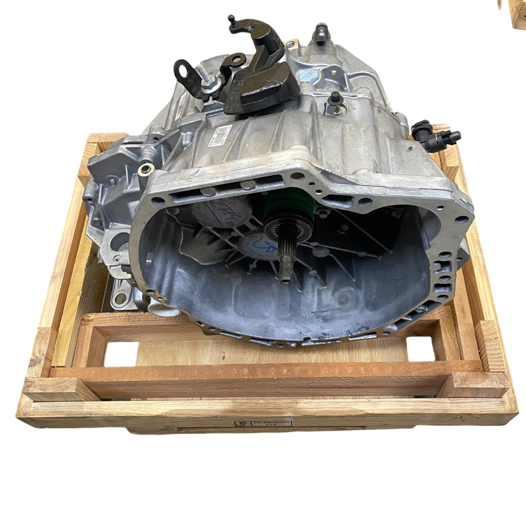 Boîte de vitesses PK4-027 pour Renault Scénic IV 320105313R — d’origine — 320105313R 321011776R 304019796R 8200595199 — vue 2