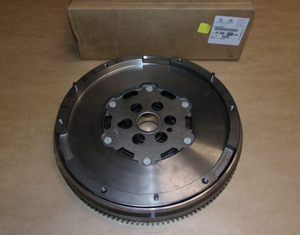 VOLANT MOTEUR CITROEN C3,JUMPY IV 1.6HDI 1638837280.