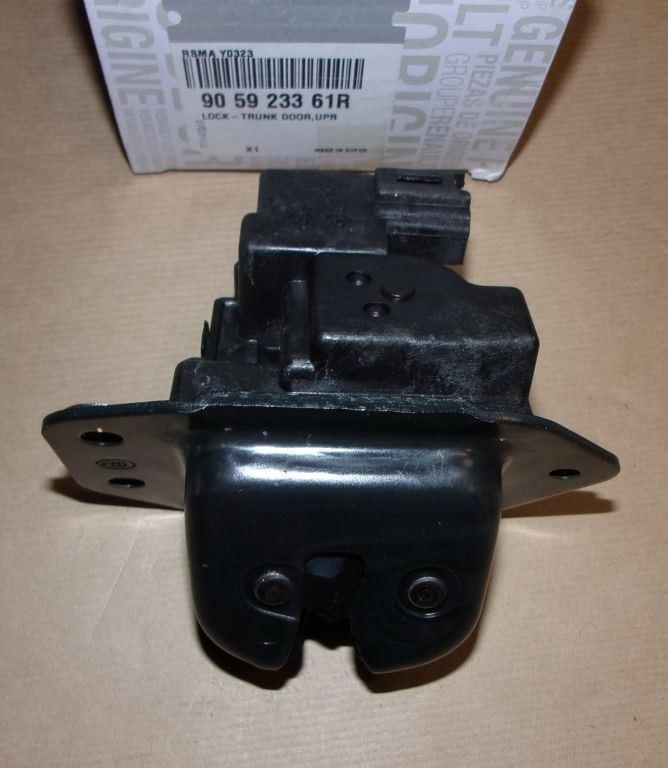 SERRURE DE COFFRE RENAULT KOLEOS 905923361R.