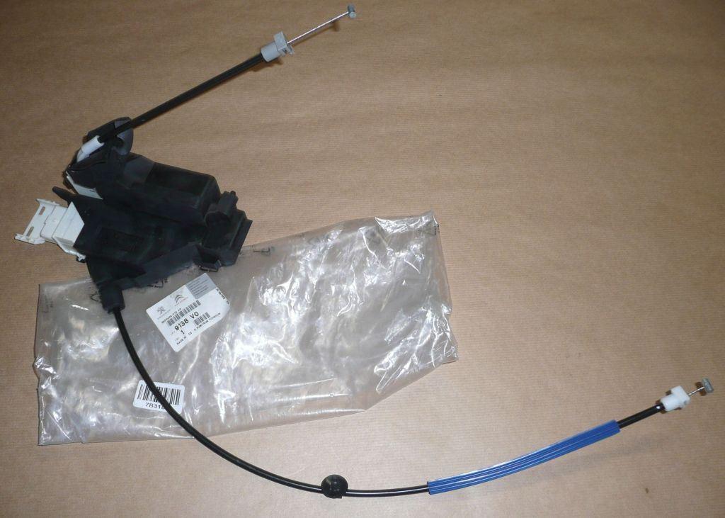 SERRURE DE PORTE PEUGEOT 407 ARRIERE DROIT 9138.V0 9138V0.