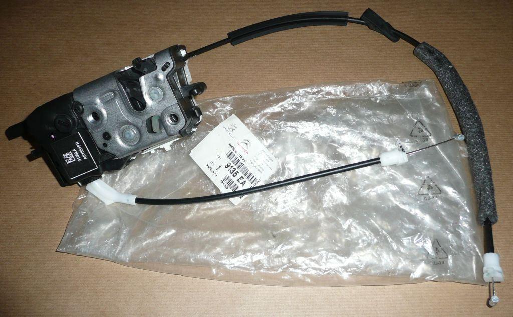 SERRURE DE PORTE CITROEN BERLINGO III AVANT DR 9135.EA 9135EA.