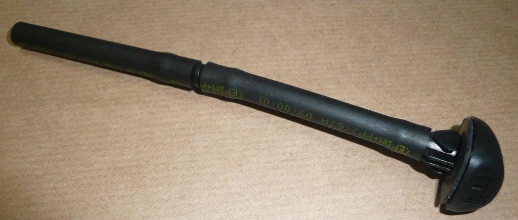 EMBOUT DU SYSTEME DE LAVE.GLACE CITROEN C3,DS3 6438.AZ 6438AZ.