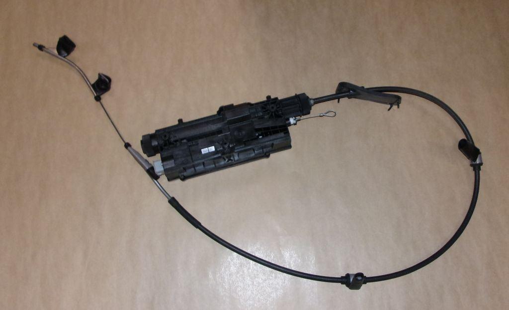 MECANISME DE FREIN A MAIN.RENAULT KOLEOS I 360106840R.