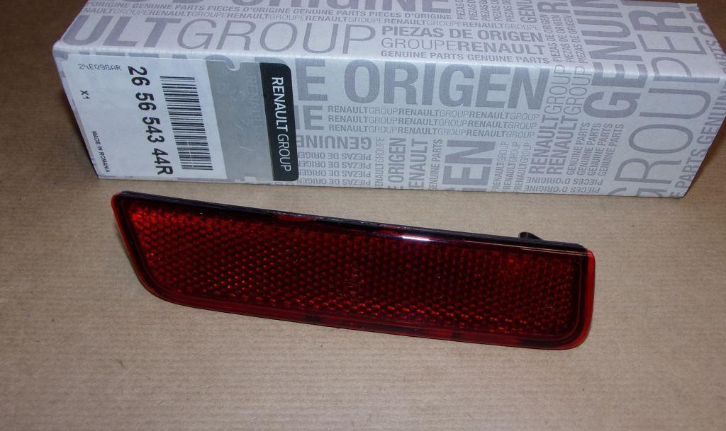 RÉFLECTEUR DE PARE-CHOC ARRIERE DACIA DUSTER 265654344R.