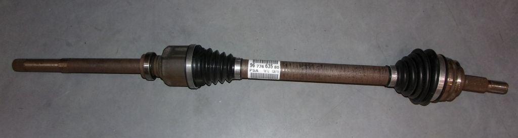 ARBRE DE TRANSMISSION.CITROEN C4 II 1.6VTI 13> 9677663580.