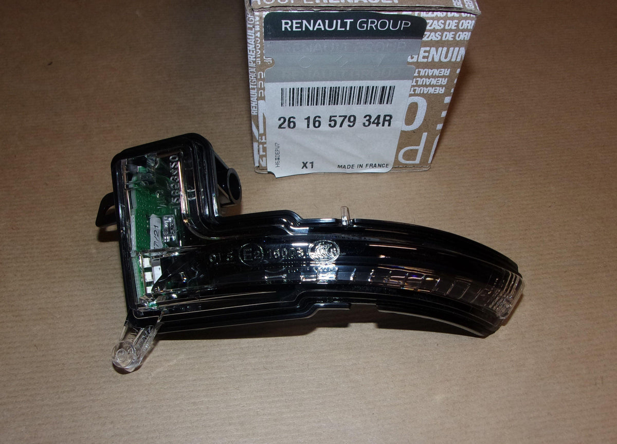 FEU DE CLIGNOTANT RENAULT CLIO V GAUCHE 261657934R.