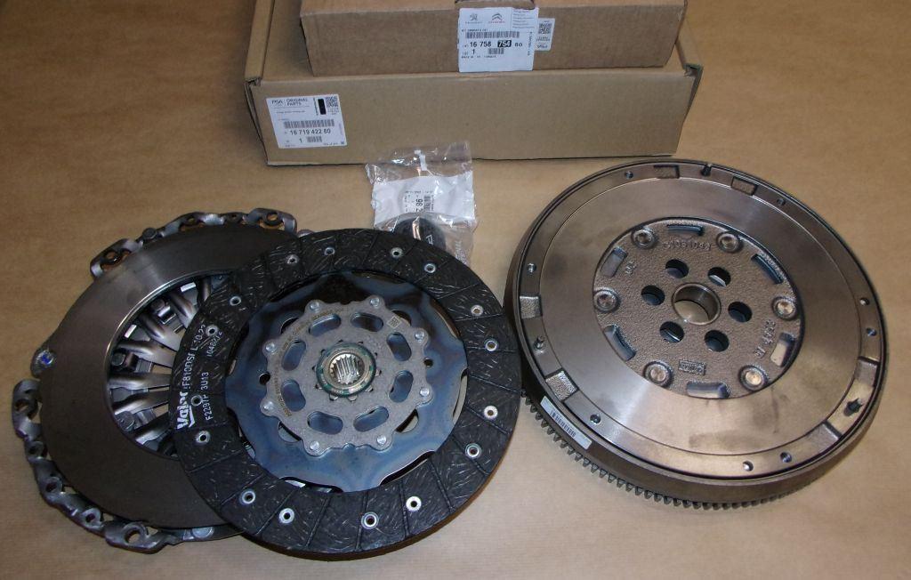 VOLANT MOTEUR BI-MASSE+EMBRAYAGE PEUGEOT 308 I 1675875680.