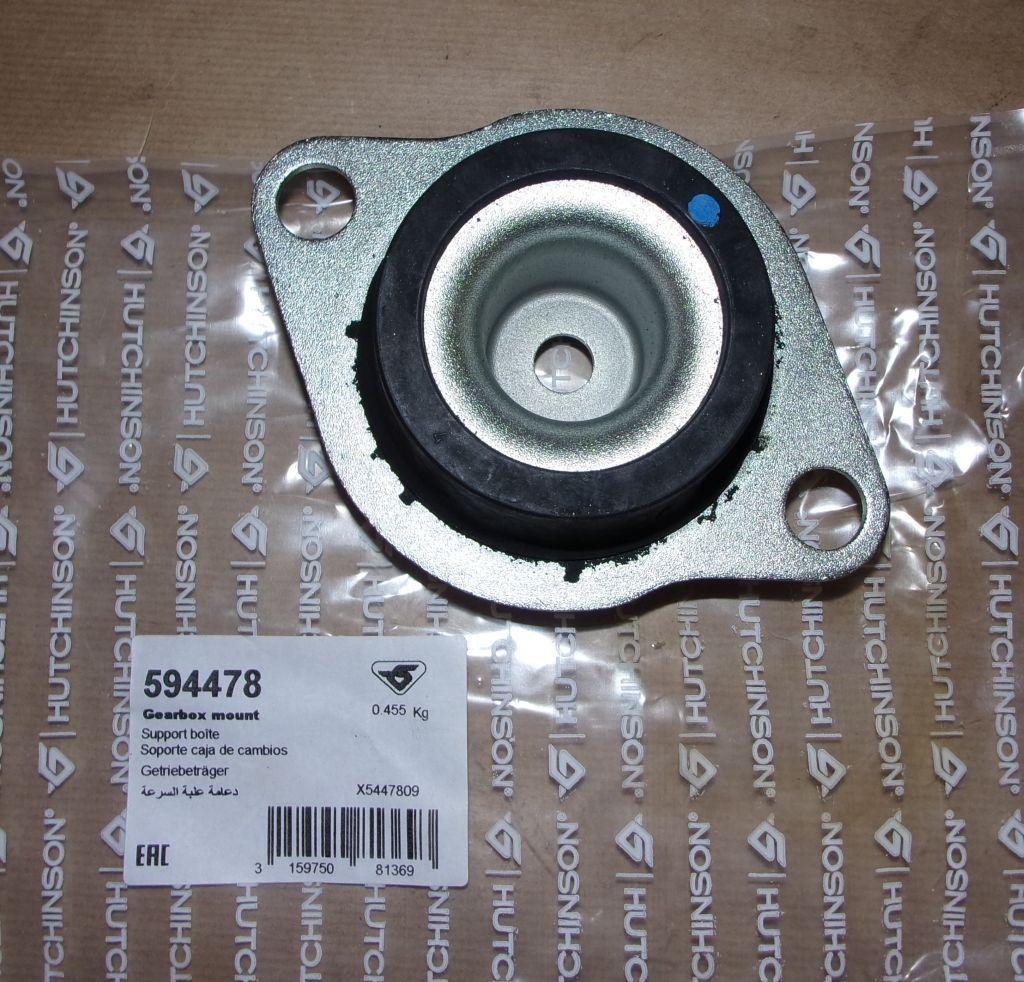 SUPPORT MOTEUR RENAULT TWINGO II 8200939896.