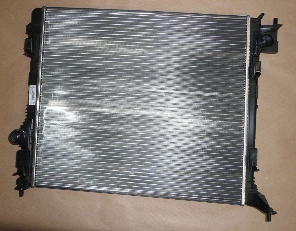 RADIATEUR D'EAU RENAULT KADJAR 214107399R.