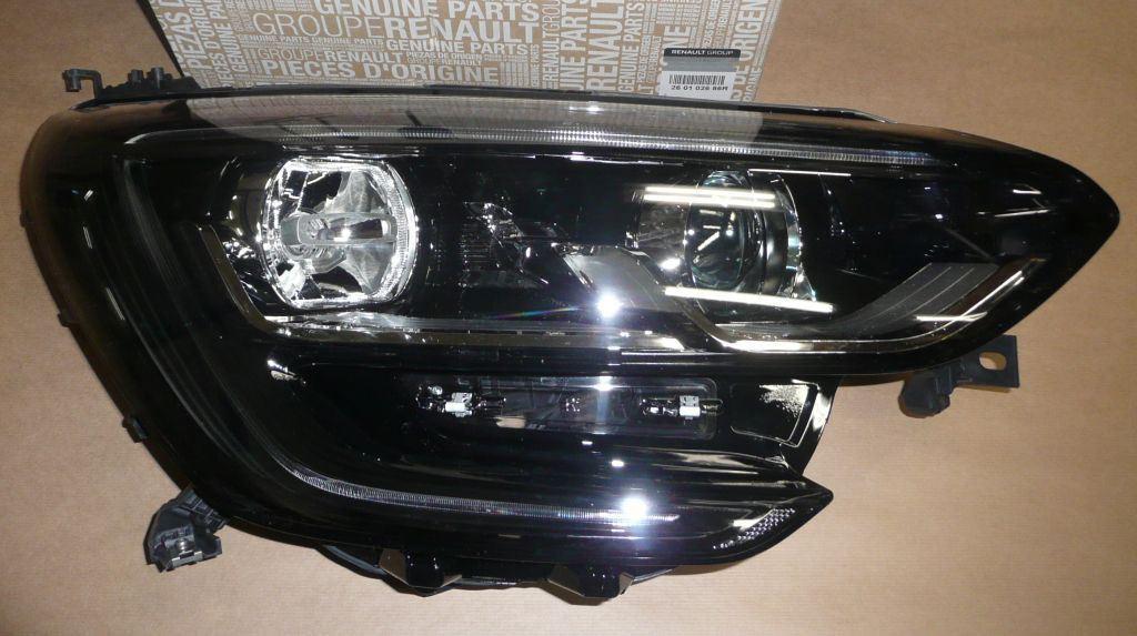 PHARES RENAULT MEGANE IV DROIT 260102686R.