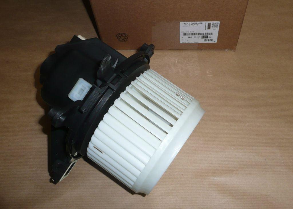 VENTILATEUR DE CHAUFFAGE.CITROEN BERLINGO,PEUGEOT 30 9849717380.