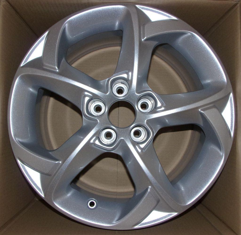 JANTES EN ALUMINIUM PEUGEOT 508 17-POUCE 96714016ZZ.