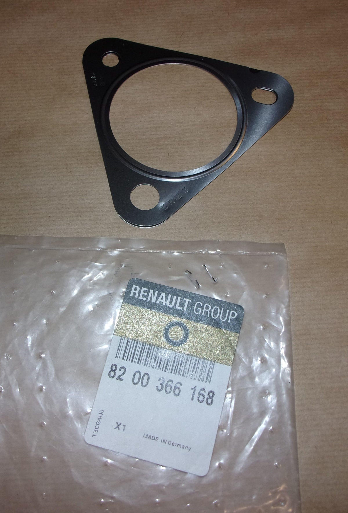 JOINT DE TURBOCOMPRESSEUR RENAULT 2.0DCI 8200366168.
