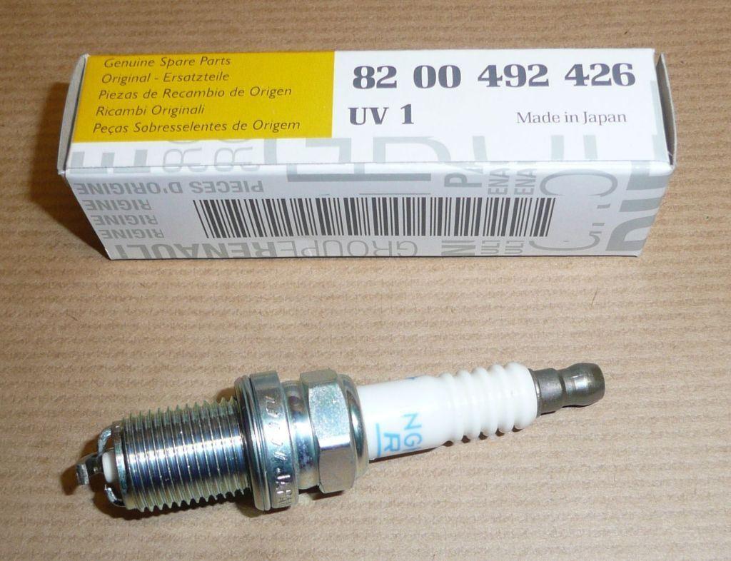 BOUGIE D'ALLUMAGE.RENAULT LAGUNA II 2.0 16V 8200492426.