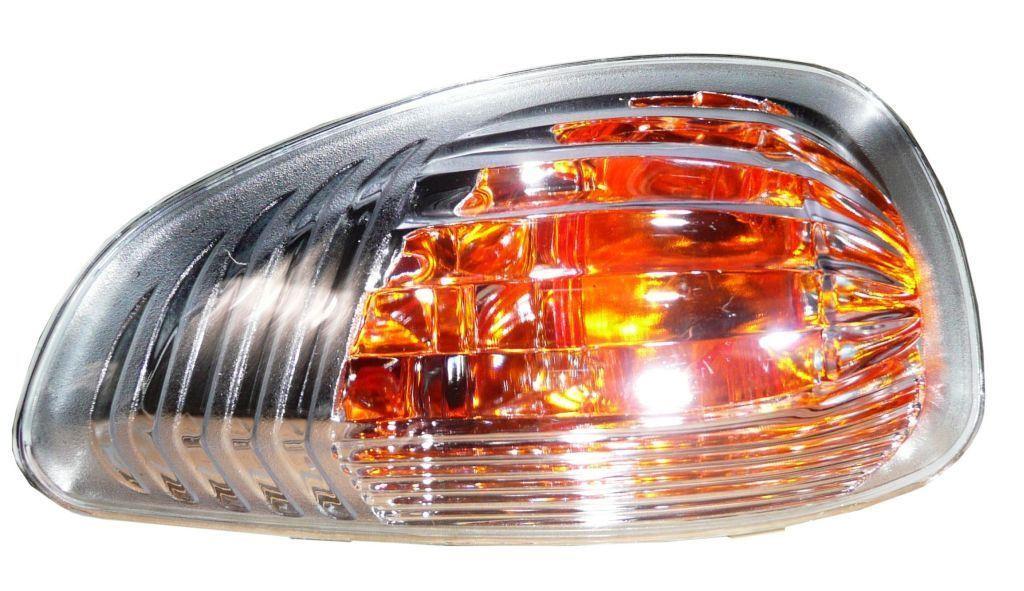 FEU DE CLIGNOTANT RENAULT MASTER III DROITE 261603141R.