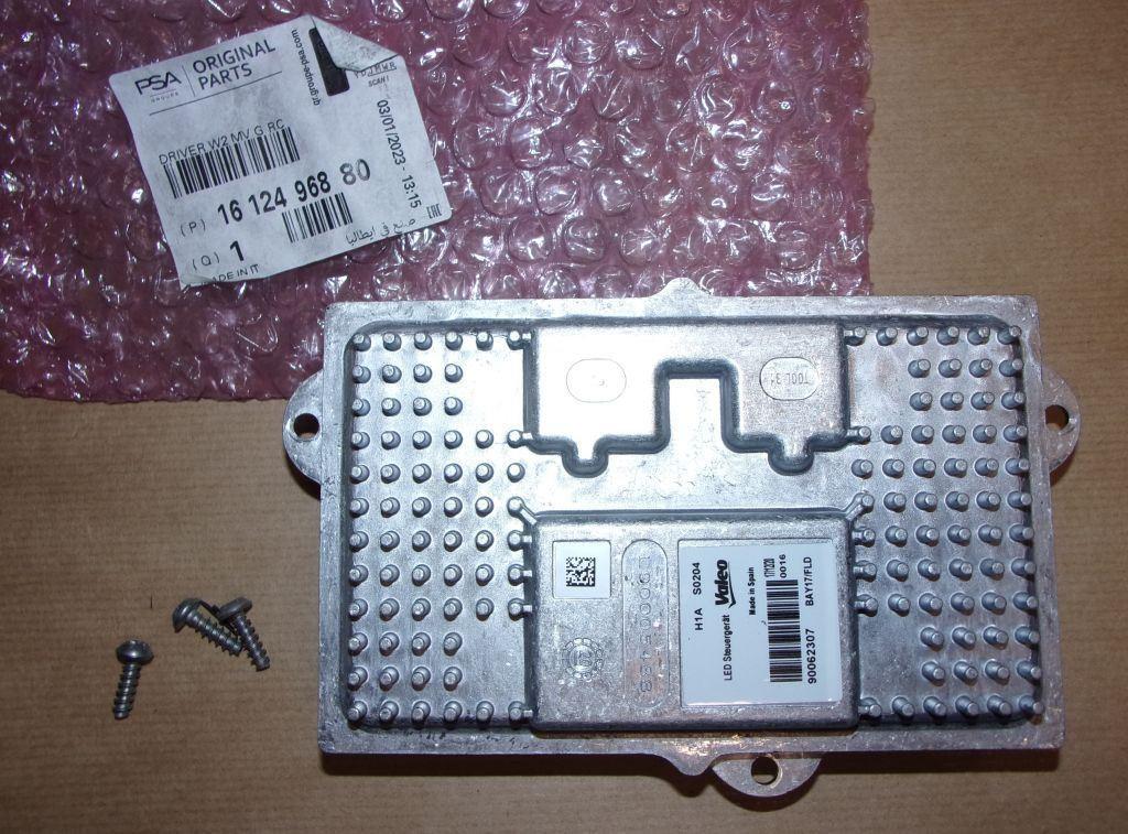 UNITÉ DE CONTROLE D'ÉCLAIRAGE PEUGEOT 508 GAUC 1612496880.