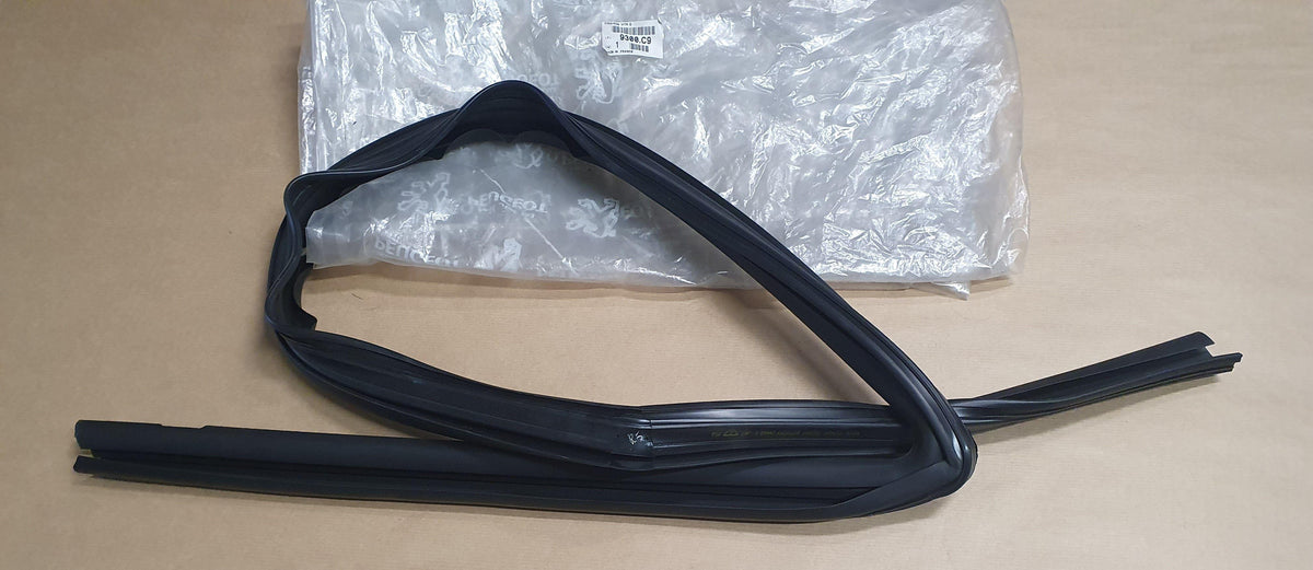 CADRE VITRE PEUGEOT 406 AVANT GAUCHE 9300.C9 9300C9.