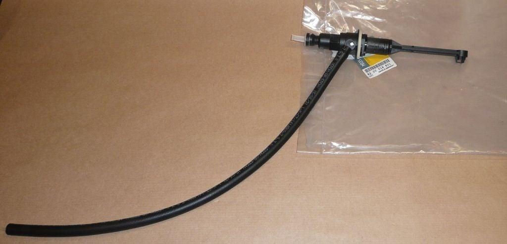 POMPE D'EMBRAYAGE RENAULT VEL SATIS,LAGUNA 2 8200019601.