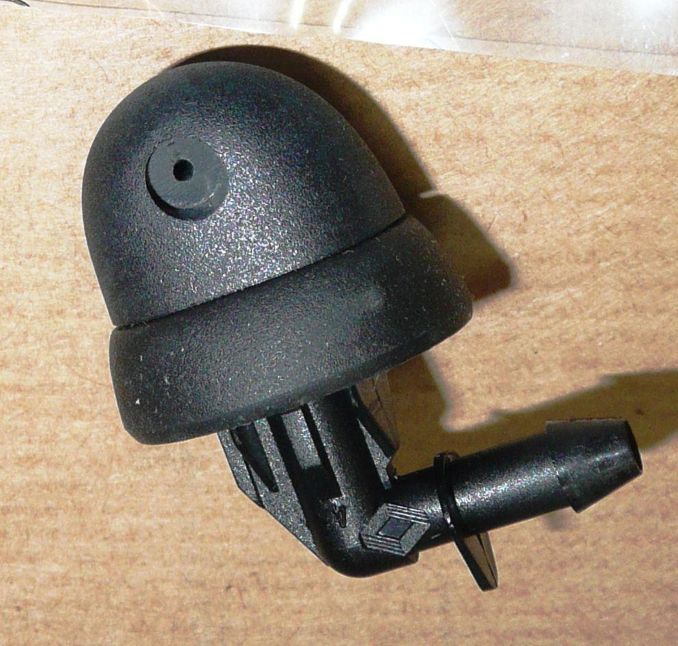 EMBOUT DU SYSTEME DE LAVE.GLACE RENAULT KANGOO 7700308816.