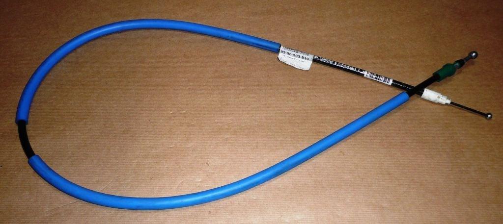 CABLE DE FREIN A MAIN RENAULT TRAFIC II ARRIERE 8200263819.