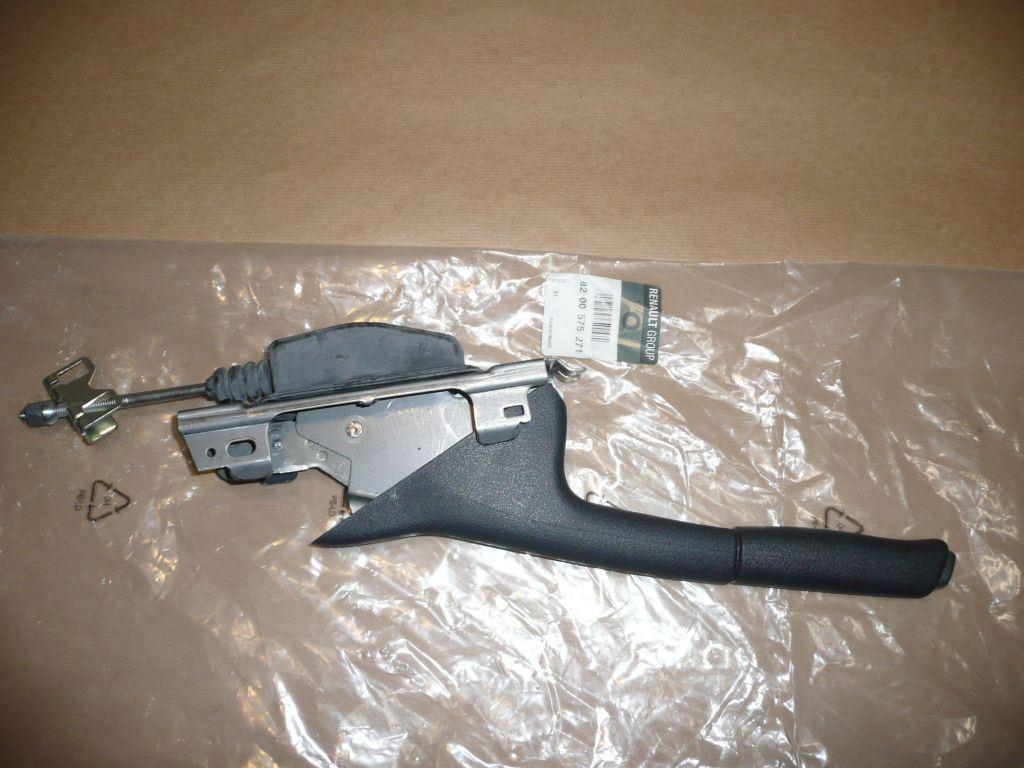 LEVIER DE FREIN A MAIN.RENAULT CLIO II 8200575271.