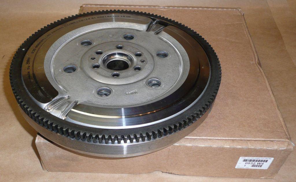 VOLANT MOTEUR BI.MASSE CITROEN 5 III,P508,3008 0532.W4 0532W4.