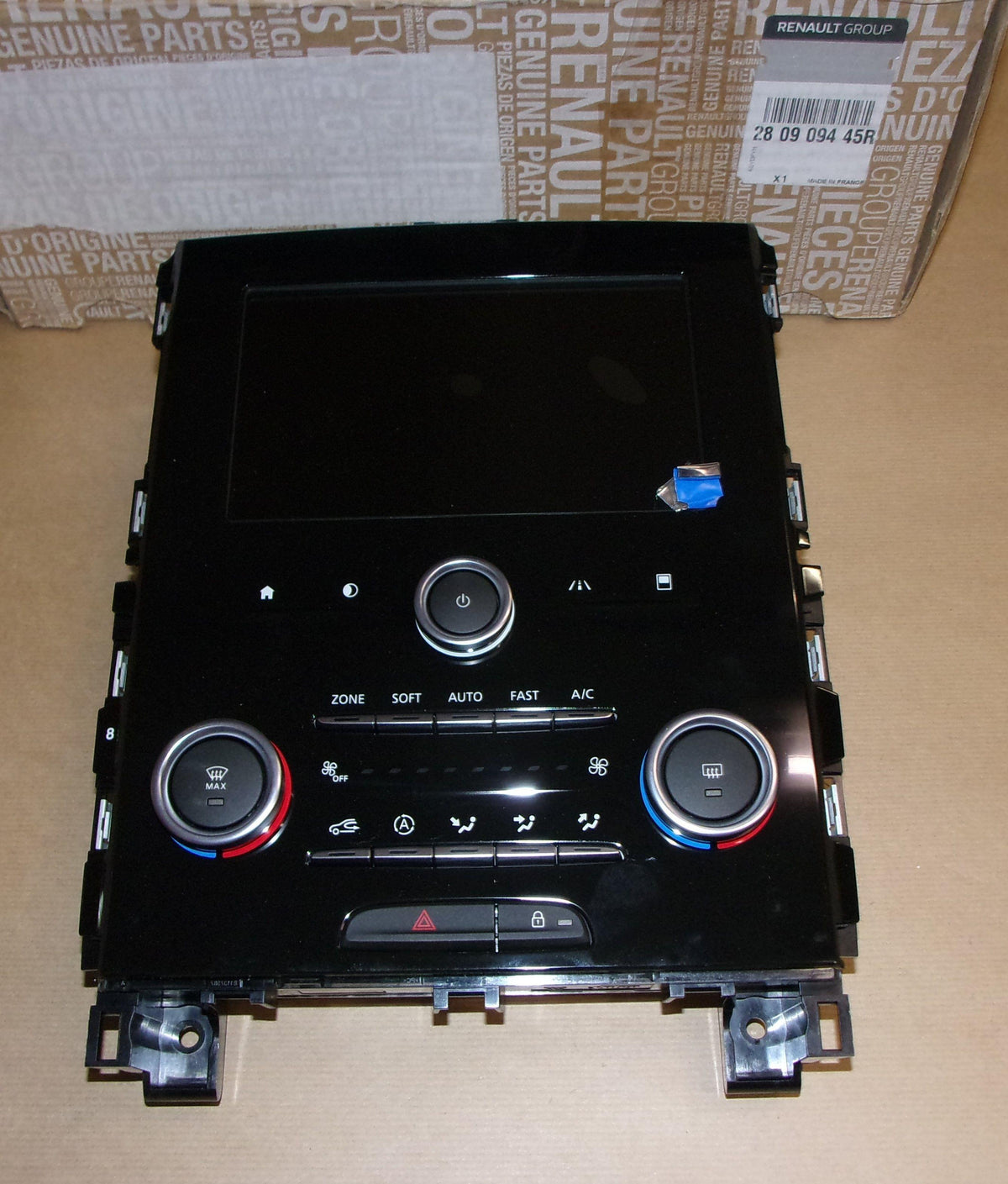 PANNEAU DÉCORATIF RADIO RENAULT KOLEOS II 280909445R.