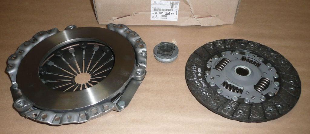 KIT EMBRAYAGES.CITROEN BERLINGO,XSARA 1.9D DW8 1611267380.