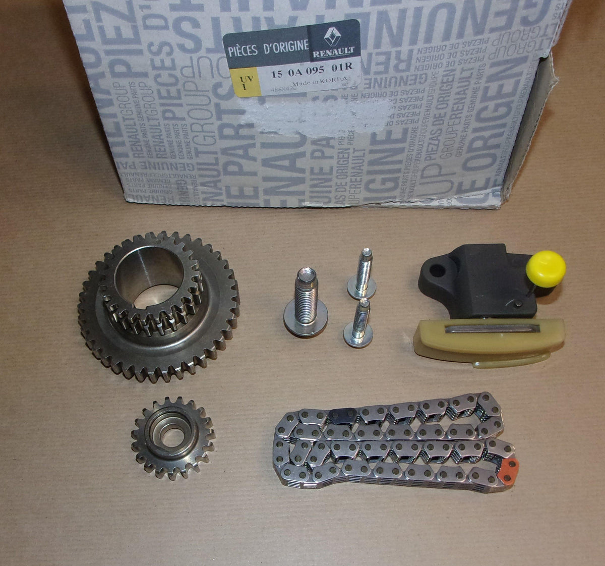 CHAINE DE POMPE A HUILE RENAULT MEGANE III 2.0 150A09501R.