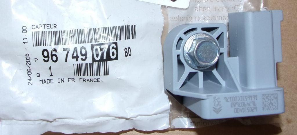 CAPTEUR DE CONTACT CITROEN DS3 9674907680.