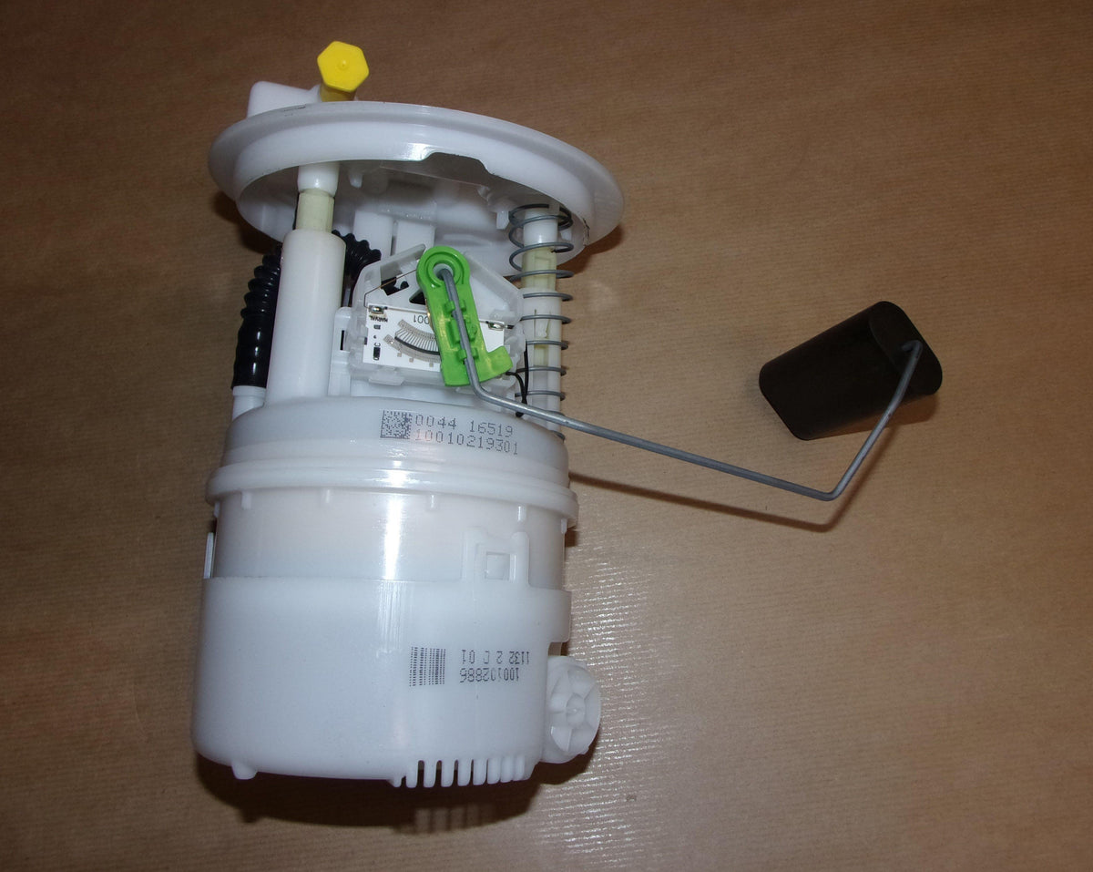POMPE A CARBURANT DACIA DUSTER II 1.3 TCE 172024983R.